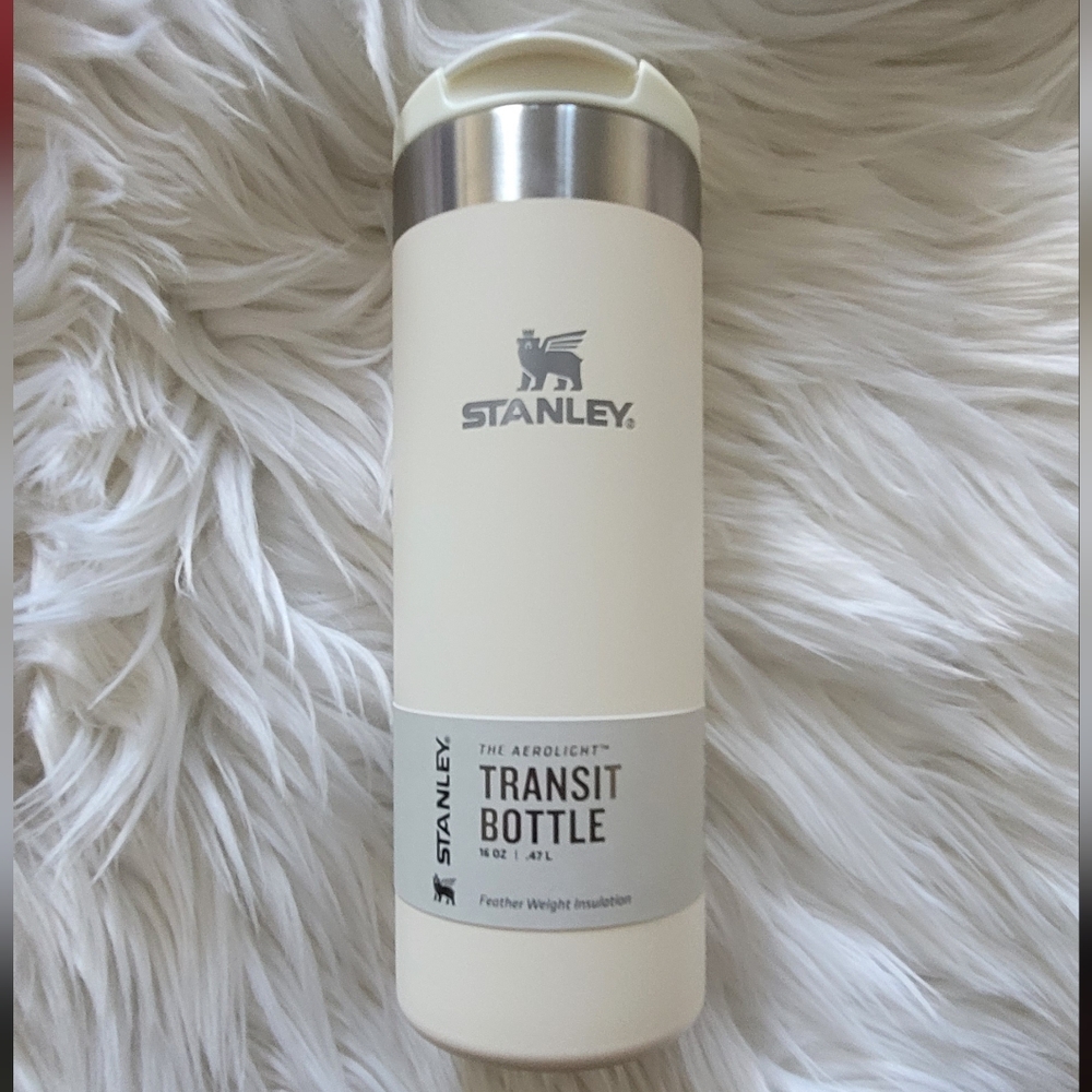 Stanley Off White Creme Transit Bottle
